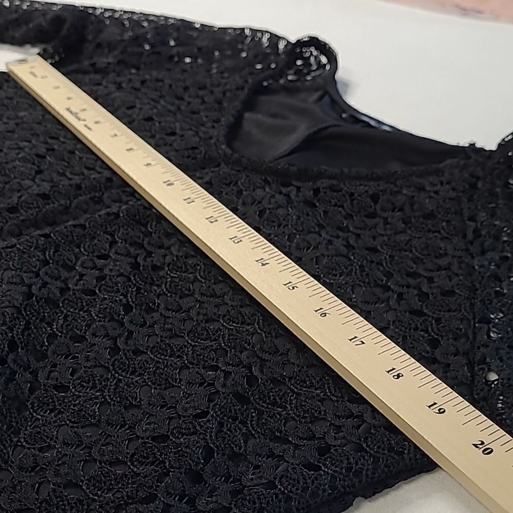 Brittany Black petite lace blouse - Picture 5 of 7